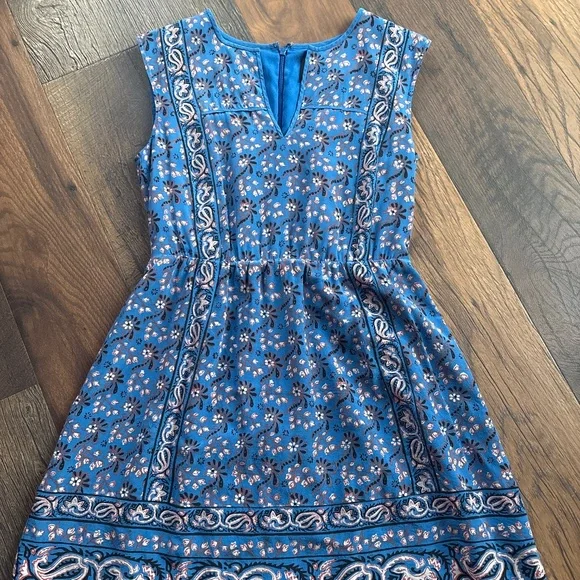 J CREW dress for spring - Picture 1 of 4